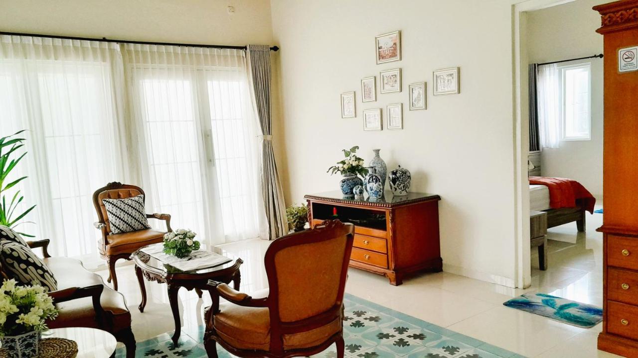 Hotel Surokarsan 9 House Jogyakarta Zewnętrze zdjęcie