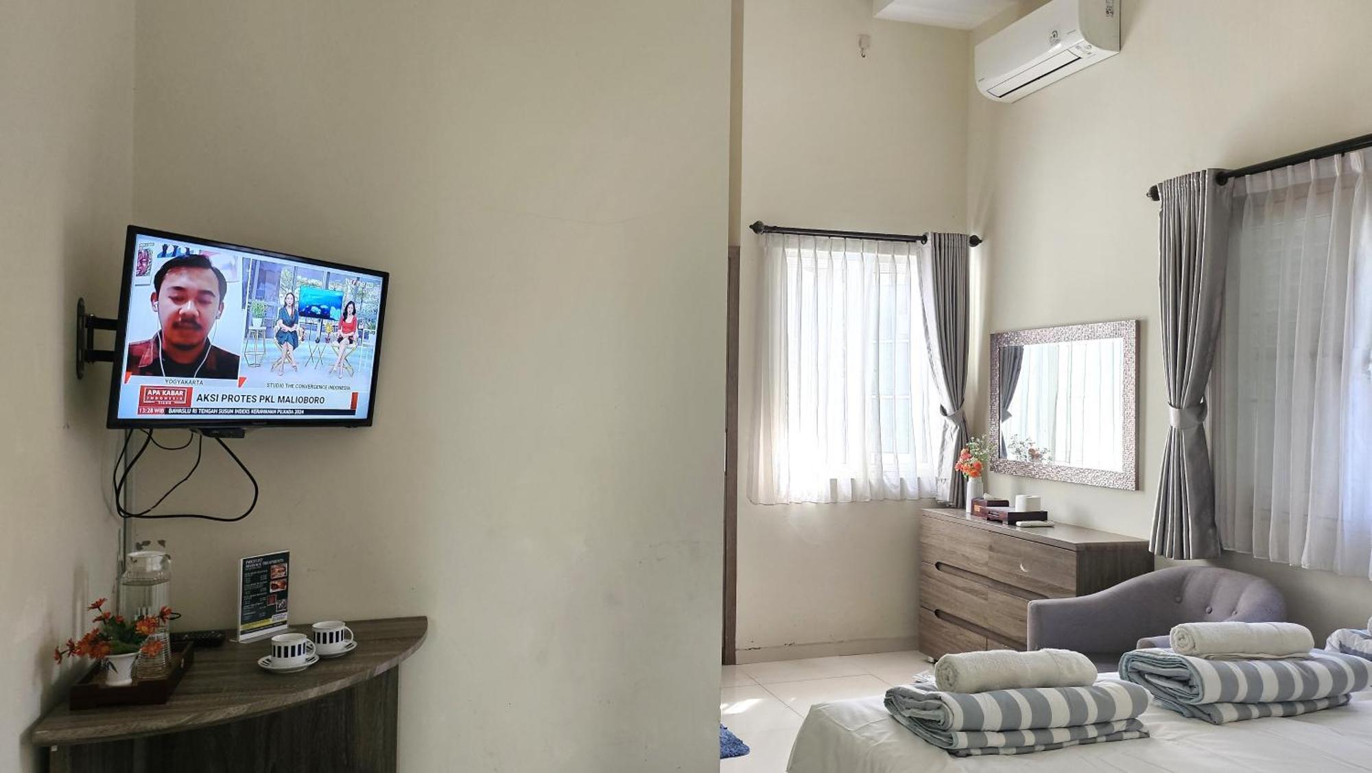 Hotel Surokarsan 9 House Jogyakarta Pokój zdjęcie