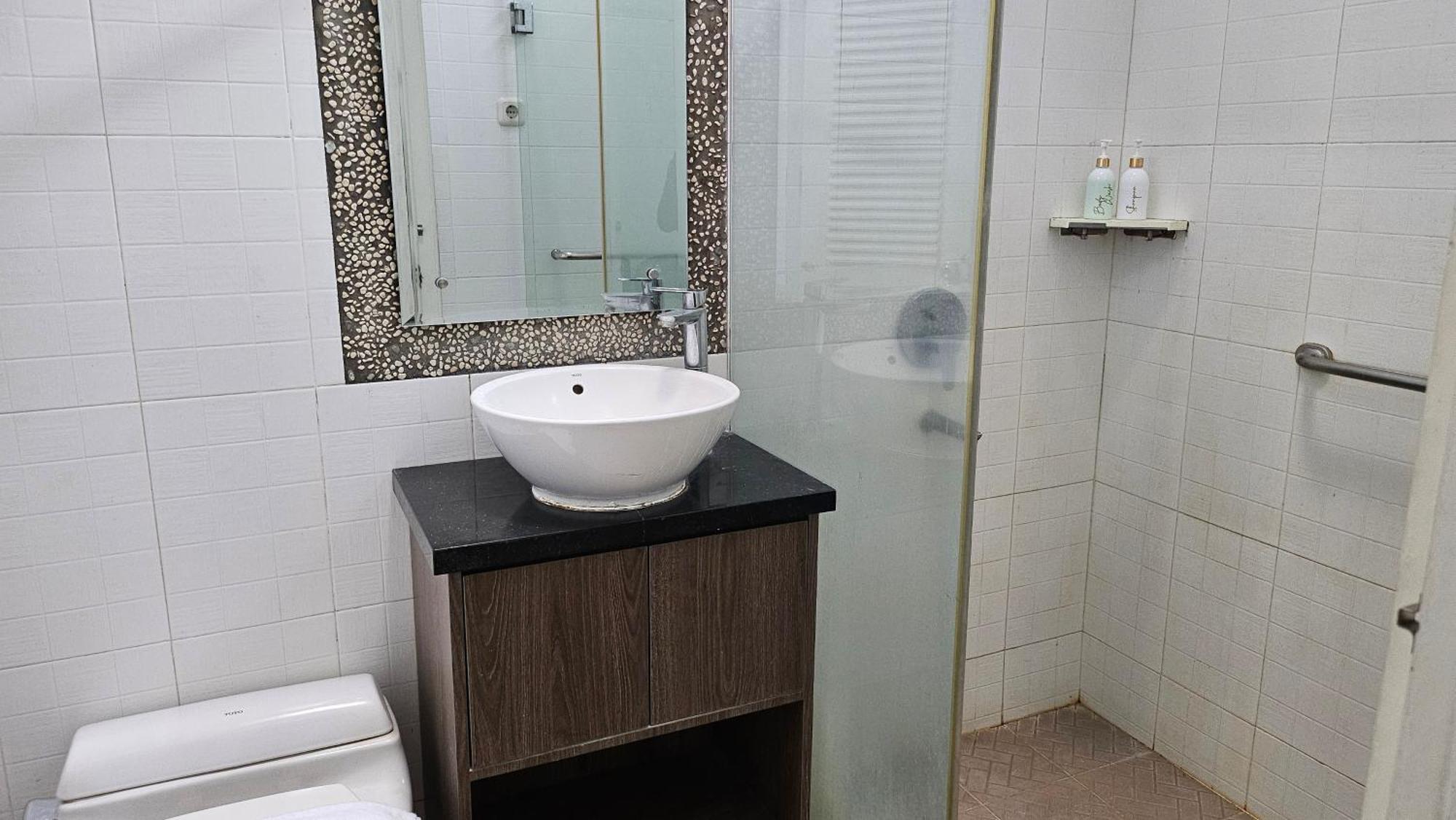 Hotel Surokarsan 9 House Jogyakarta Zewnętrze zdjęcie