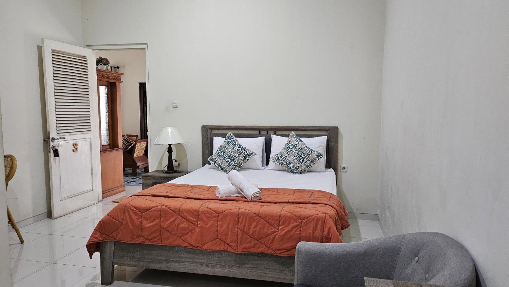 Hotel Surokarsan 9 House Jogyakarta Zewnętrze zdjęcie
